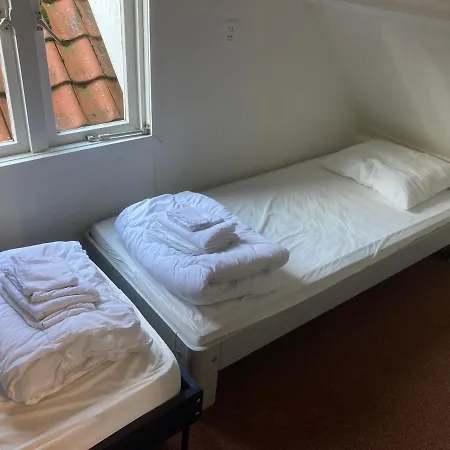 Family Fisherman's House Apartment *